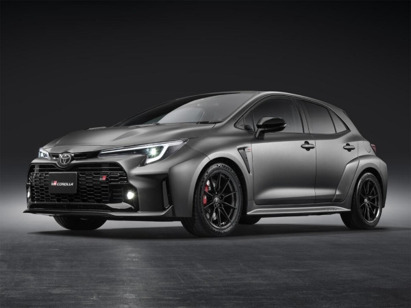 У российских дилеров начались продажи «заряженных» Toyota Corolla У российских дилеров начались продажи «заряженных» Toyota Corolla