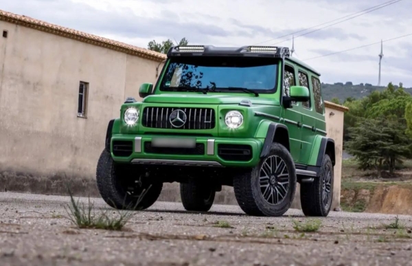 В Россию привезли новый Гелендваген: безумно дорого В Россию привезли новый Гелендваген: безумно дорого