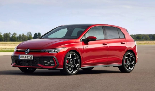 Volkswagen раскрыл цены на обновленные хэтчбеки Golf R и Golf GTI 2025 года Volkswagen раскрыл цены на обновленные хэтчбеки Golf R и Golf GTI 2025 года