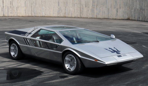 GFG Peralta S: блистательный ретрокар работы Джуджаро