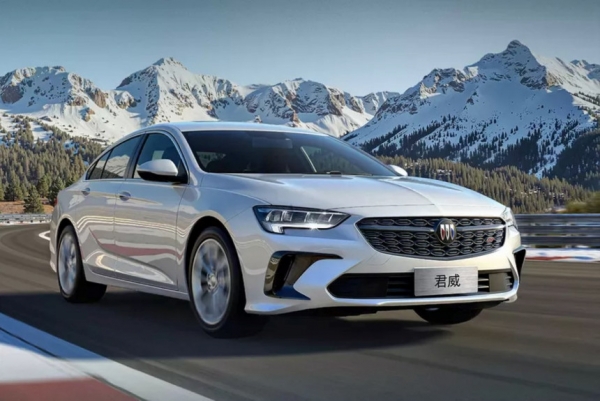 Седан Buick Regal GS вернулся в строй обновленным