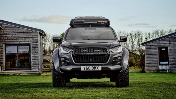 Пикап Isuzu D-Max AT35 стал внедорожным кемпером Basecamp Пикап Isuzu D-Max AT35 стал внедорожным кемпером Basecamp