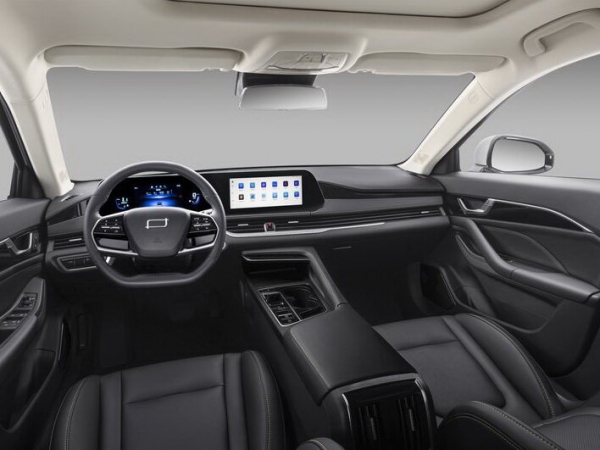 Автодилеры в России столкнулись с нехваткой обновленных FAW Bestune B70