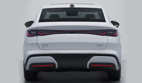 На подходе электрический седан BYD Seal 06 EV На подходе электрический седан BYD Seal 06 EV