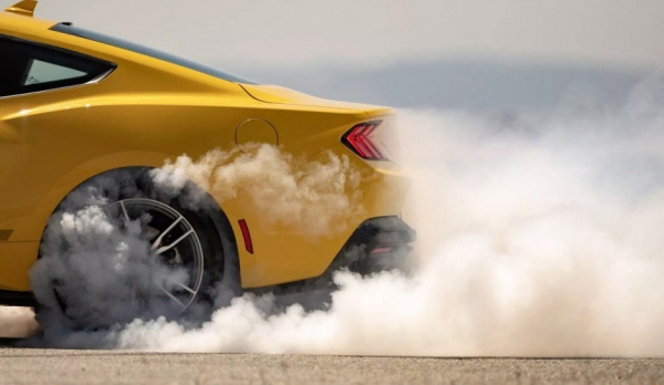 Дайджест дня: тульский Haval H7, овальные цилиндры Ferrari и другие события индустрии Дайджест дня: тульский Haval H7, овальные цилиндры Ferrari и другие события индустрии