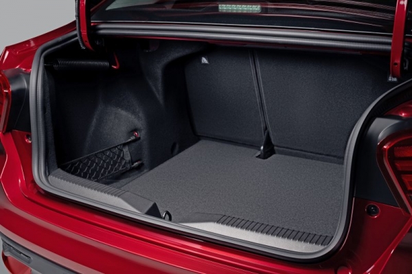 Салон серийной Lada Iskra впервые раскрыли на детальных фото Салон серийной Lada Iskra впервые раскрыли на детальных фото