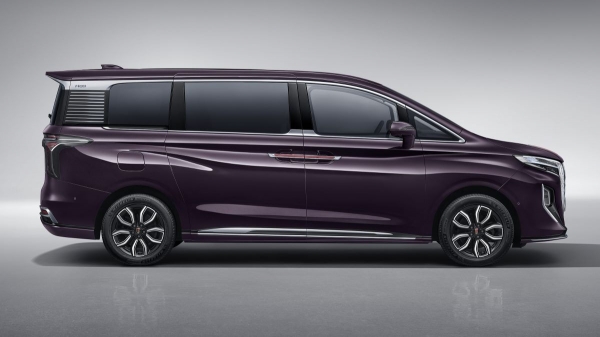 Минивэн Hongqi HQ9 в России: рестарт и новые цены Минивэн Hongqi HQ9 в России: рестарт и новые цены