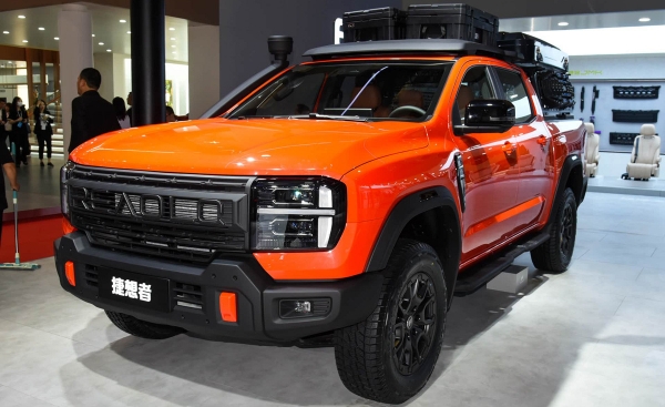 Показаны пикапы-близнецы под марками Chery и Jetour Показаны пикапы-близнецы под марками Chery и Jetour