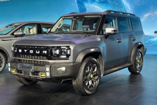 Представлен удлиненный семиместный Jetour T2 Представлен удлиненный семиместный Jetour T2