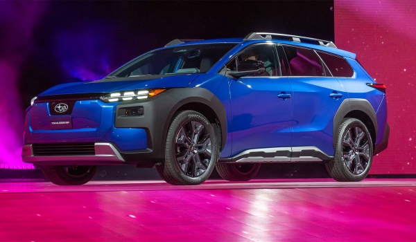 Двойной дебют: кроссовер Subaru Trailseeker и обновленная Solterra Двойной дебют: кроссовер Subaru Trailseeker и обновленная Solterra