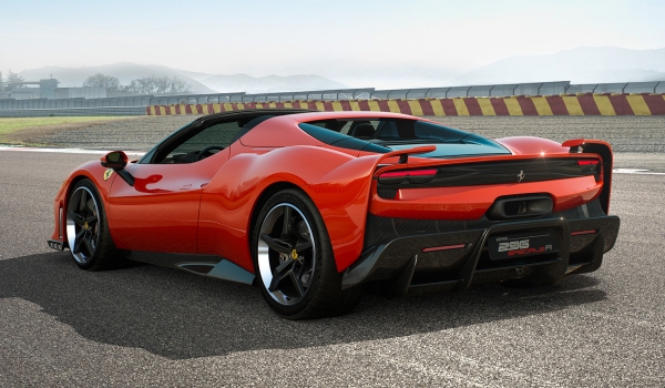 Купе и родстер Ferrari 296 Speciale: самые драйверские модификации в гамме