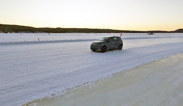 Дайджест дня: ностальгический Jumpy, зимний Атом и другие события индустрии Дайджест дня: ностальгический Jumpy, зимний Атом и другие события индустрии