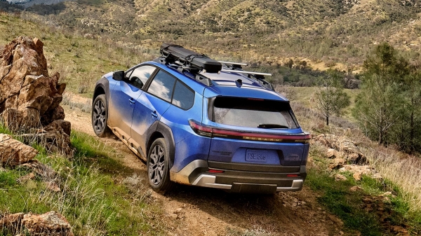 Двойной дебют: кроссовер Subaru Trailseeker и обновленная Solterra Двойной дебют: кроссовер Subaru Trailseeker и обновленная Solterra