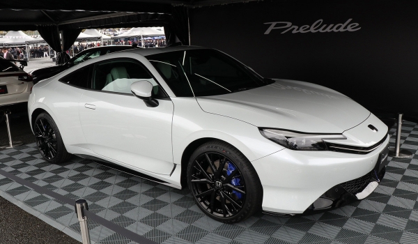 Возрожденная Honda Prelude: теперь без камуфляжа