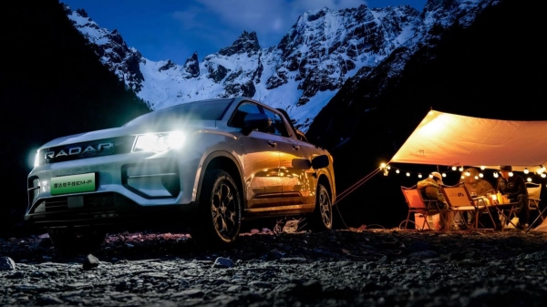 Пикапы Radar компании Geely: теперь с ДВС