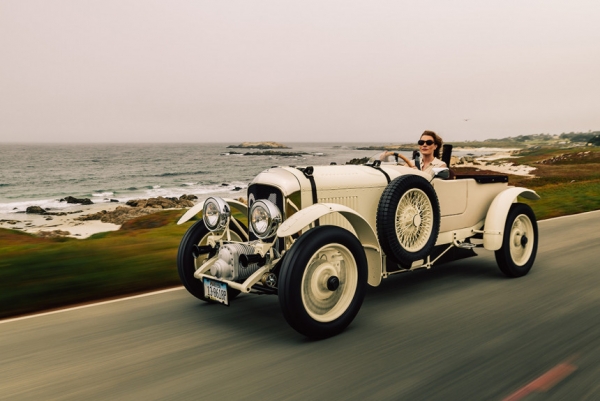 Уменьшенный Bentley Blower Jnr вышел на дороги общего пользования Уменьшенный Bentley Blower Jnr вышел на дороги общего пользования