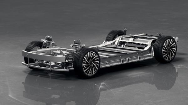 Возрожденный Freelander будет отдельным брендом: подробности Возрожденный Freelander будет отдельным брендом: подробности