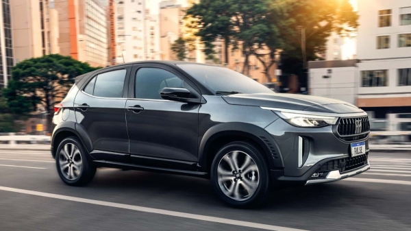 Обновлен компактный паркетник Fiat Pulse Обновлен компактный паркетник Fiat Pulse