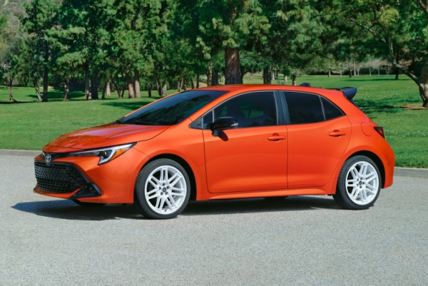 Дайджест дня: хэтчбек Corolla FX, Omoda C7 для России и другие события индустрии Дайджест дня: хэтчбек Corolla FX, Omoda C7 для России и другие события индустрии