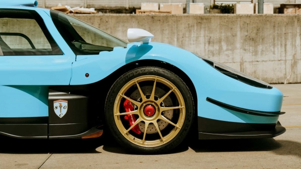 Гиперкар SCG 007S намекнул на родство с болидами Ле-Мана Гиперкар SCG 007S намекнул на родство с болидами Ле-Мана