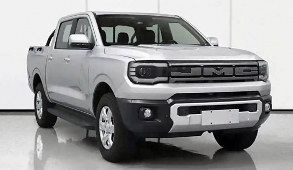 Дайджест дня: родстер Maybach, Maserati в Модене и другие события индустрии