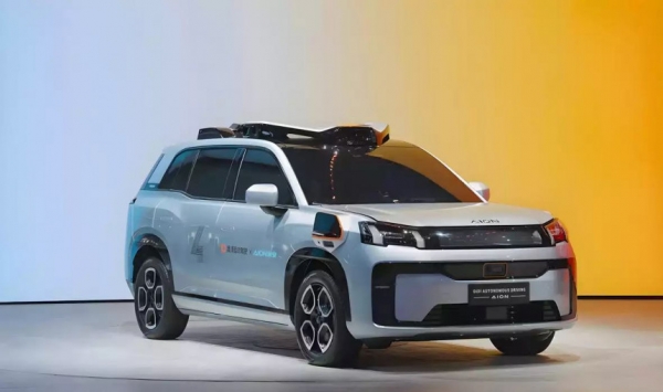 GAC в Шанхае: брутальный пикап, лифтбек и автопилот