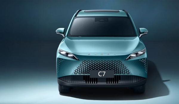 Кроссовер Omoda C7 для России: объявлены цены
