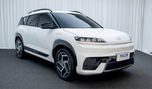 Кроссовер Hyundai Elexio стал первенцем нового семейства Кроссовер Hyundai Elexio стал первенцем нового семейства