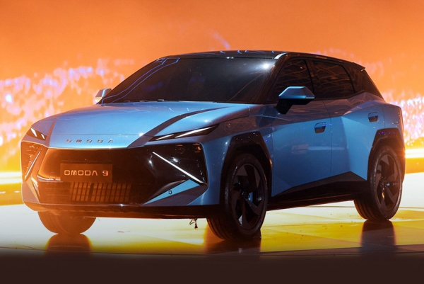 Кроссовер Omoda C3 представлен вместе с двумя гибридами Кроссовер Omoda C3 представлен вместе с двумя гибридами