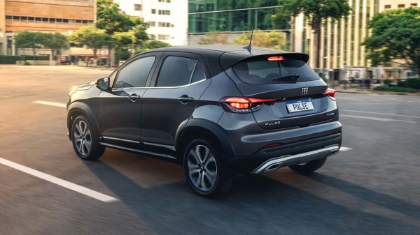 Обновлен компактный паркетник Fiat Pulse Обновлен компактный паркетник Fiat Pulse