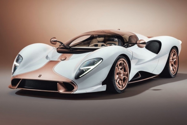 Суперкар De Tomaso P72: долгожданная серийная версия Суперкар De Tomaso P72: долгожданная серийная версия