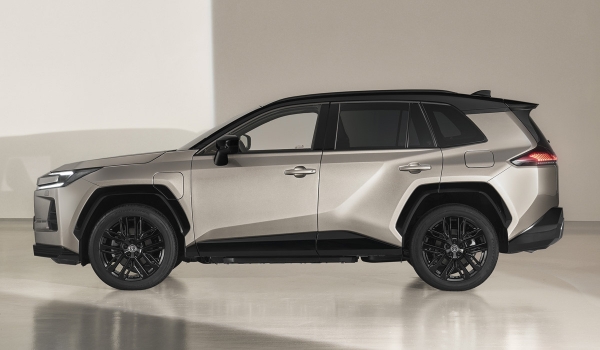 Представлена новая Toyota RAV4: только гибриды