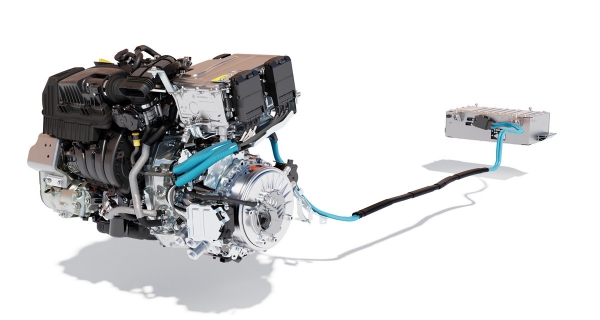 На кроссоверах Renault дебютировала новая гибридная система На кроссоверах Renault дебютировала новая гибридная система