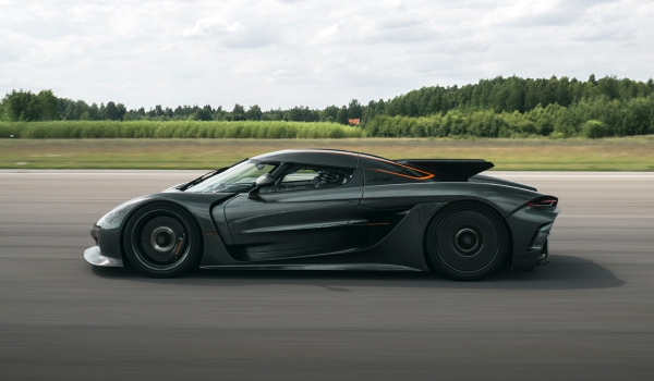 Дайджест дня: Defender для Дакара, электромобили Eonyx и другие события индустрии Дайджест дня: Defender для Дакара, электромобили Eonyx и другие события индустрии