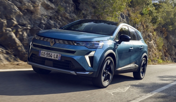 На кроссоверах Renault дебютировала новая гибридная система На кроссоверах Renault дебютировала новая гибридная система