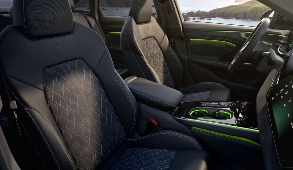 Подзаряжаемые гибриды Audi A6 e-hybrid пополнили семейство Подзаряжаемые гибриды Audi A6 e-hybrid пополнили семейство