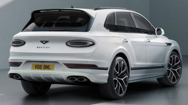 Представлена самая мощная версия кроссовера Bentley Bentayga