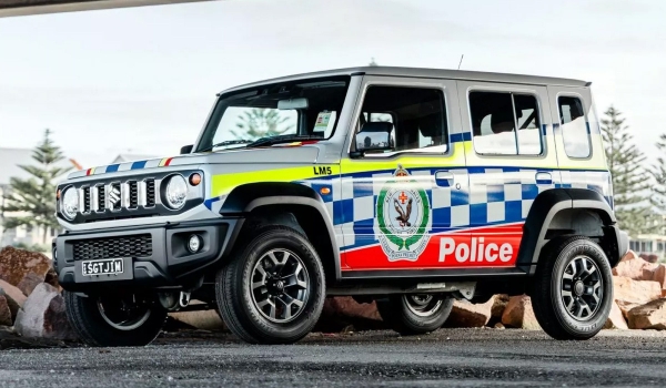 Дайджест дня: опять прощальный Jimny, кроссовер Leopard 7 и другие события индустрии Дайджест дня: опять прощальный Jimny, кроссовер Leopard 7 и другие события индустрии