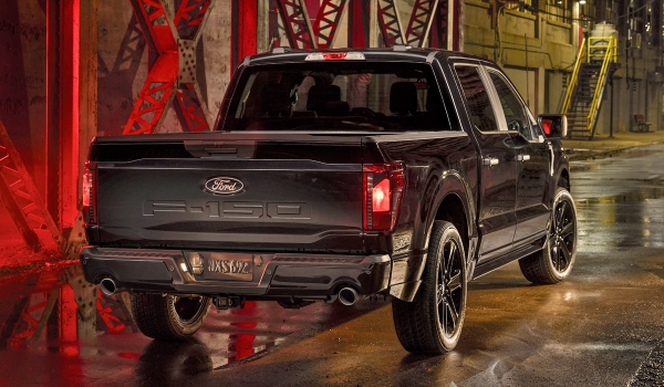 Новый Ford F-150 Lobo: «асфальтовая» версия пикапа с V8