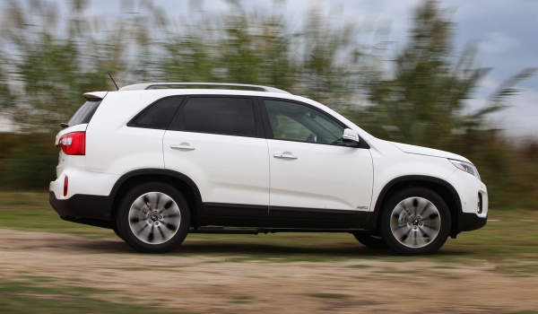 Дайджест дня: новый Nissan Leaf, отзыв 55 тысяч Kia и другие события индустрии