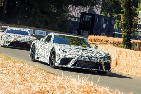 Будущий суперкар Toyota GT приехал на Фестиваль скорости Будущий суперкар Toyota GT приехал на Фестиваль скорости