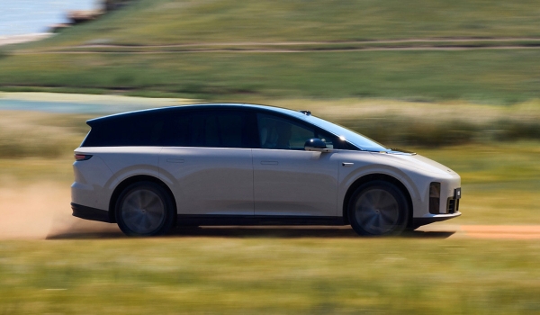 Кроссвэн Li i8 готов к выходу на рынок: подробности