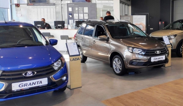 Минпромторг готовит меры для восстановления авторынка