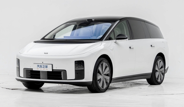 Кроссвэн Li i8 готов к выходу на рынок: подробности