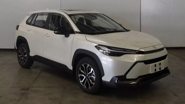 Toyota Corolla Cross и Frontlander обновлены в Китае Toyota Corolla Cross и Frontlander обновлены в Китае