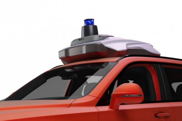 НАМИ показал беспилотный кроссовер Аурус Комендант