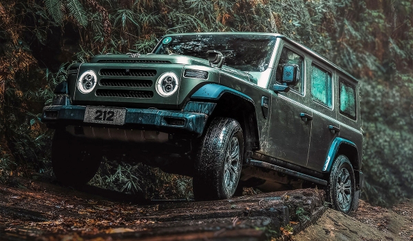 BAW выходит на российский рынок: внедорожник, минивэн и один дилер BAW выходит на российский рынок: внедорожник, минивэн и один дилер