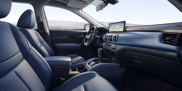 Nissan X-Trail прошлого поколения опять обновлен Nissan X-Trail прошлого поколения опять обновлен