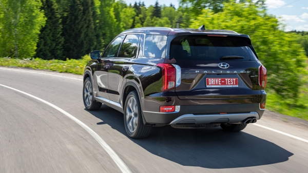 Оцениваем Hyundai Palisade с уровня кроссовера Cadillac XT6