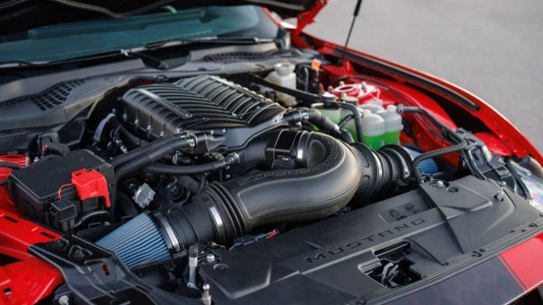 Представлен трековый суперкар Shelby Super Snake-R